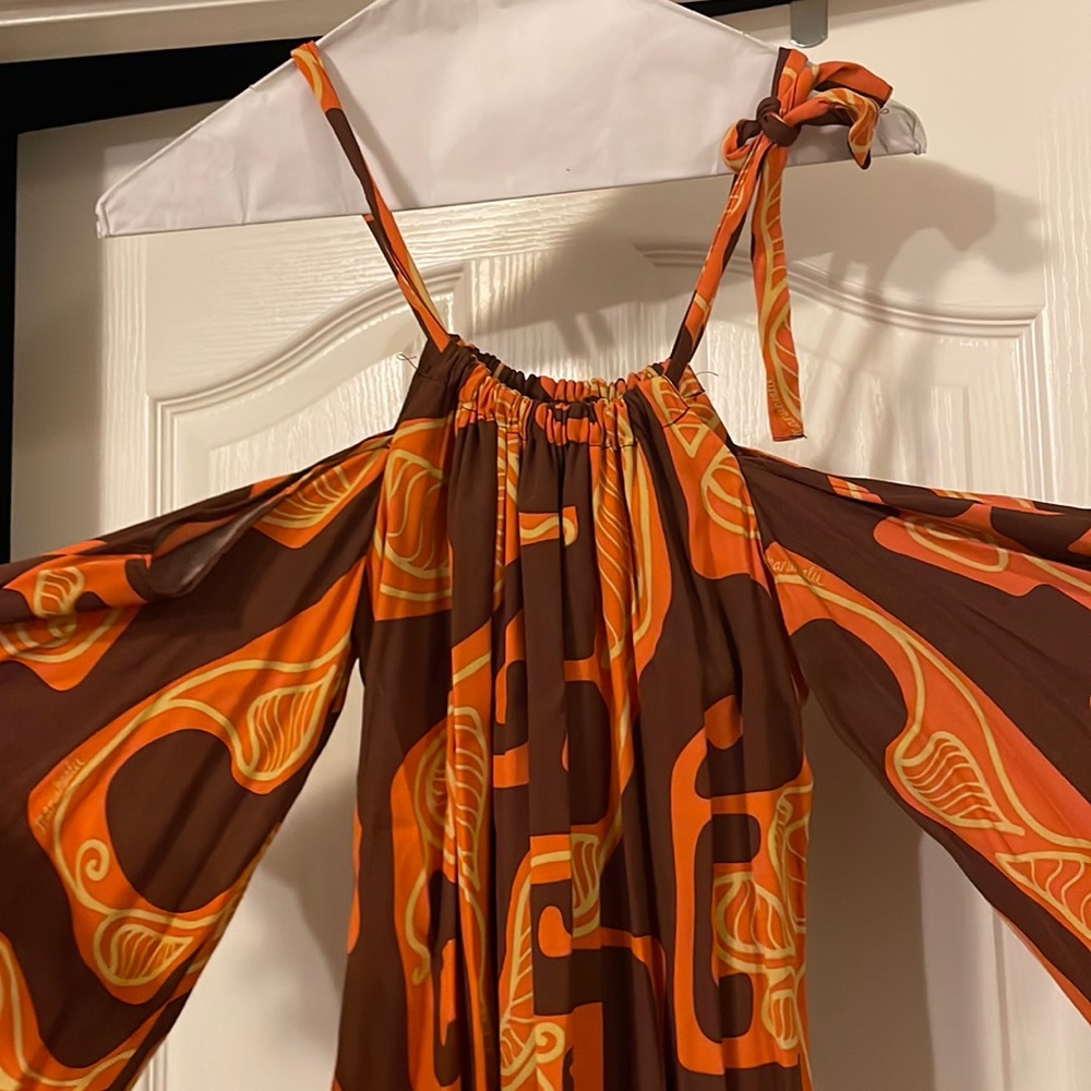 Manuhealii dress